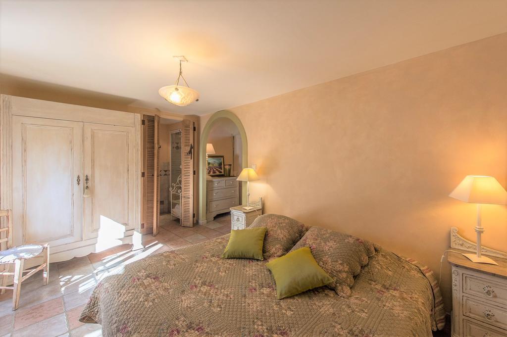 ルールマラン Mas De Foncaudette Bed & Breakfast エクステリア 写真